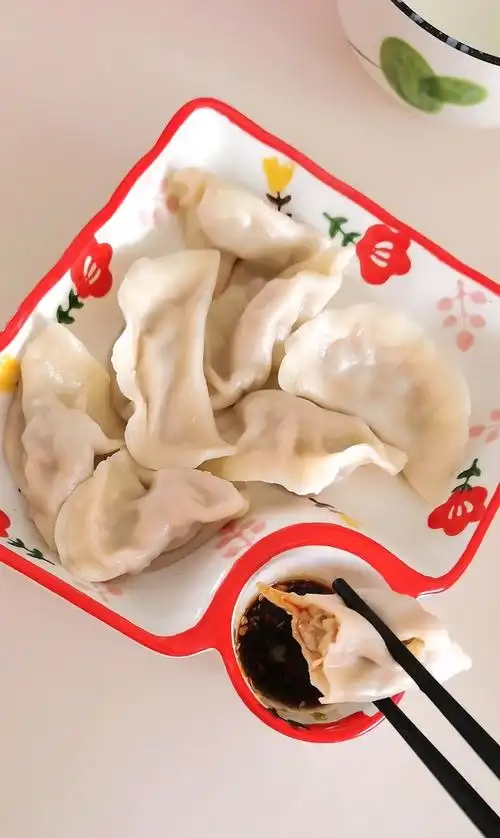 天使魅力diy做的年味饺子两种馅料三种快速挤饺包法