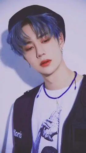 王一博的颜:初次看很一般,get到后,真帅!