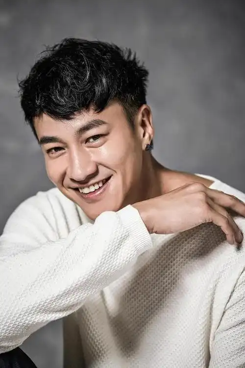 整容般的演技何润东因那年花开月正圆演技炸裂上热搜