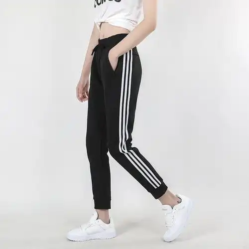 adidas阿迪达斯三条纹女裤子秋冬收口小脚裤针织运动长裤fm9308