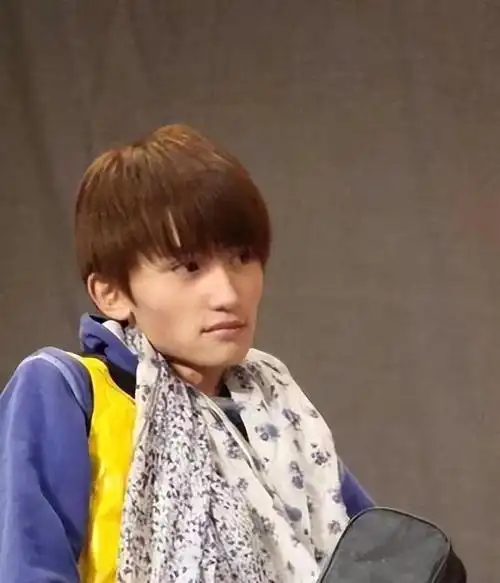 看看马云的儿子马元坤,再看看女儿马雪,网友:这基因太强大了吧