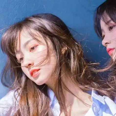 真人霸气女生闺蜜头像一人一半 霸气头像图片大全 -【爱个性】