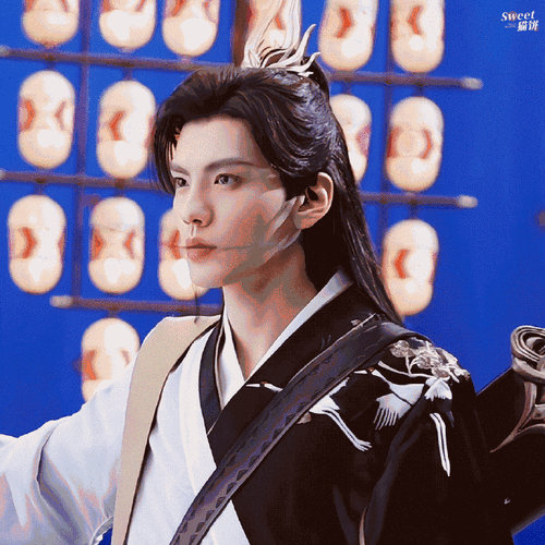 毕雯珺 古装#毕雯珺古装造型适配度真的高,帅哥快来演古偶造福粉丝吧