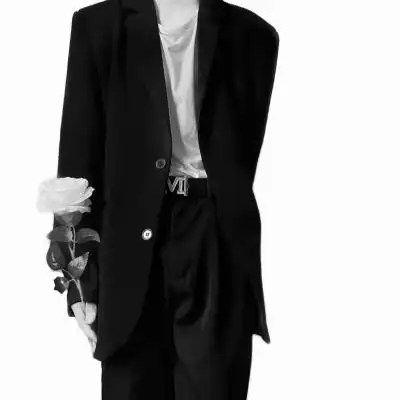 风格男头/礼貌拿图点赞_男生头像_我要个性网