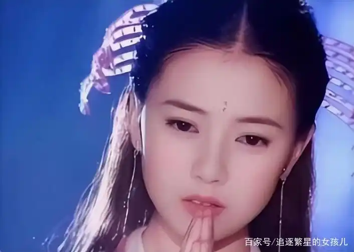 《倚天屠龙记》2版周芷若,高圆圆清新脱俗不失妩媚,祝旭丹漂亮