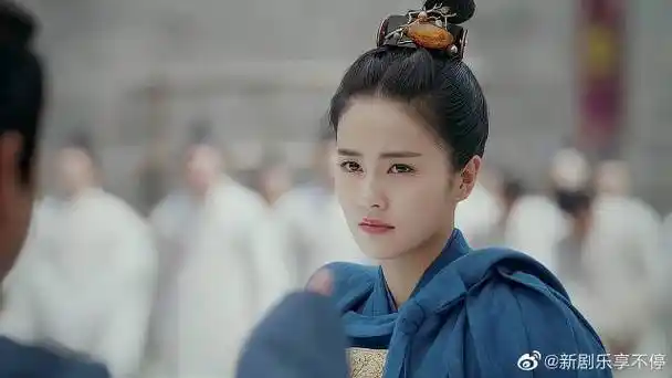 凤囚凰:叛军兵临城下,霍璇以囚代兵,一番话尽显女王气场!