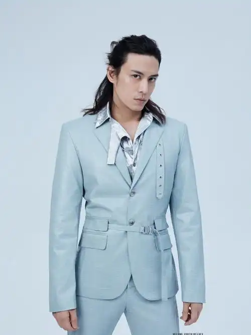 陈楚河时尚大片演绎绅士品格慵懒眼神魅力无限