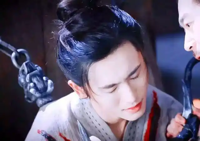 山河令周子舒落泪图片:我可太心疼了