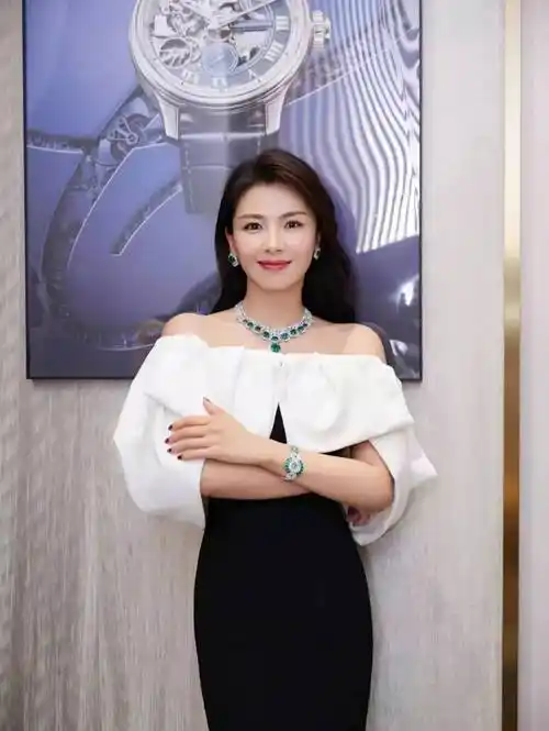 原创郑爽片酬15625亿直接把刘涛贾玲拖下水