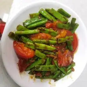 西红柿炒四季豆