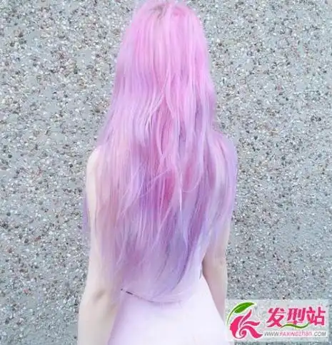 紫色头发有什么寓意