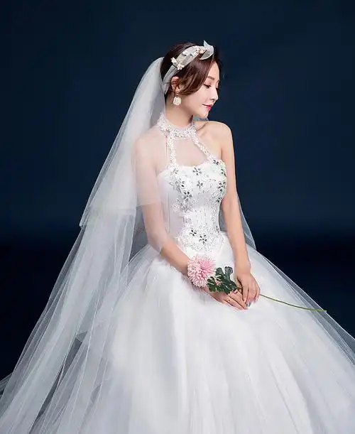 新娘结婚挂脖齐地婚纱时尚韩版婚纱礼服亮片白纱影楼拍照主持1922