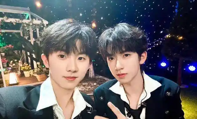 时代少年团全员为马嘉祺庆生太卷了,张真源卡点,丁程鑫晒照暖心_祝福