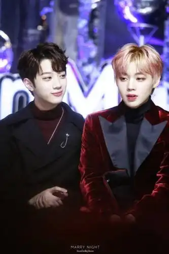 赖冠霖 朴志训头像