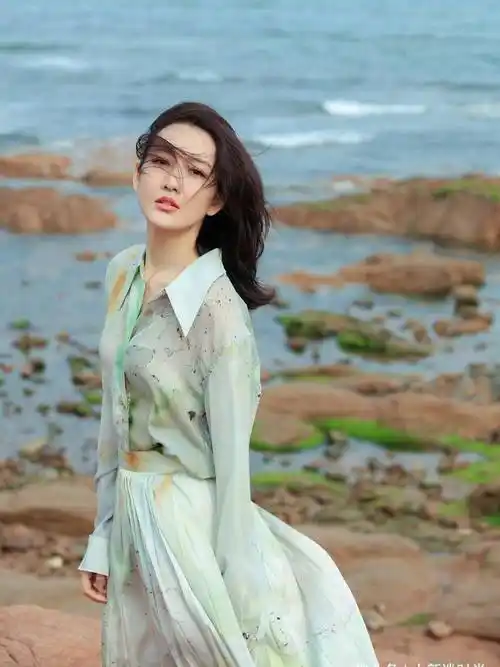 王鸥也太有女人味了!