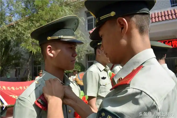 退伍季:上等兵,分手"快乐"