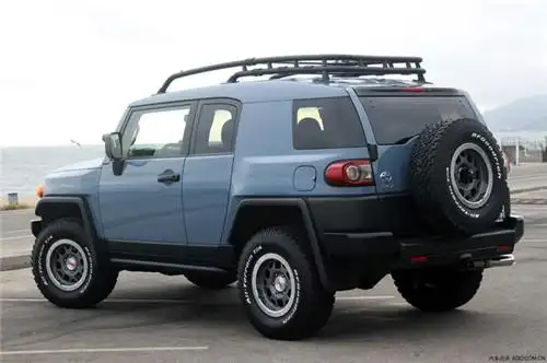 男人的大玩具 丰田fj酷路泽越野车将停产