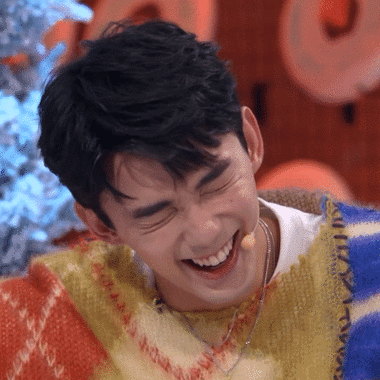 吴磊企业微信头像是杨迪表情包##吴磊用杨迪照片做企业微信头像