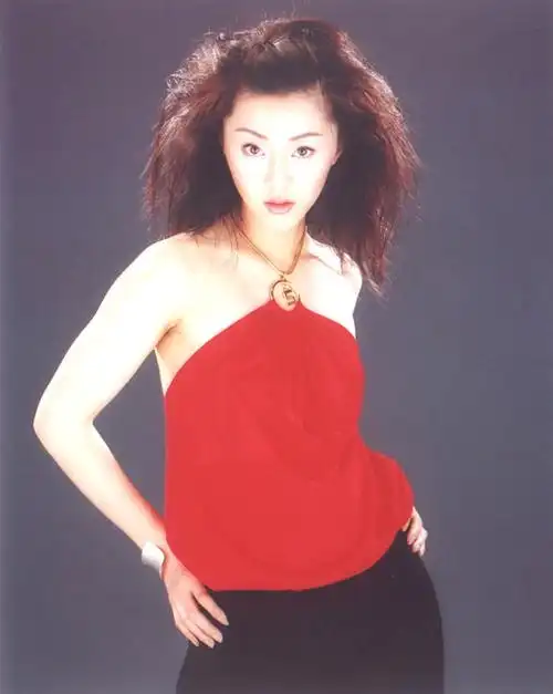 组图:范冰冰早期照片 清纯可人难掩青涩岁月