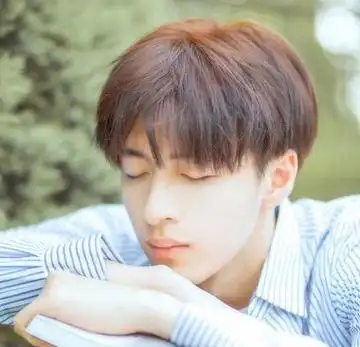 初中学生潮流发型 初中生男生发型图片