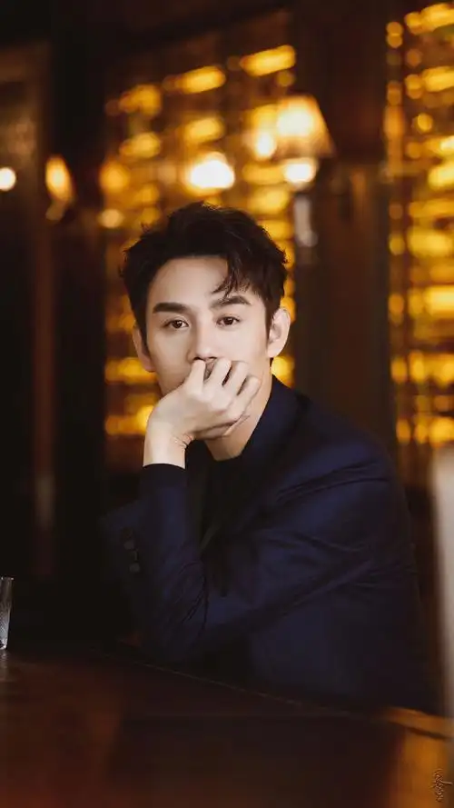 王凯宋运辉##王凯大江大河之岁月如歌#原图壁纸@王凯kkw