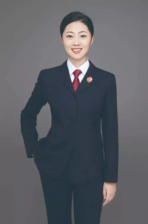 选手姓名:彭鹏 ◆ 选手单位:雨花区人民检察院 ◆ 展演题目