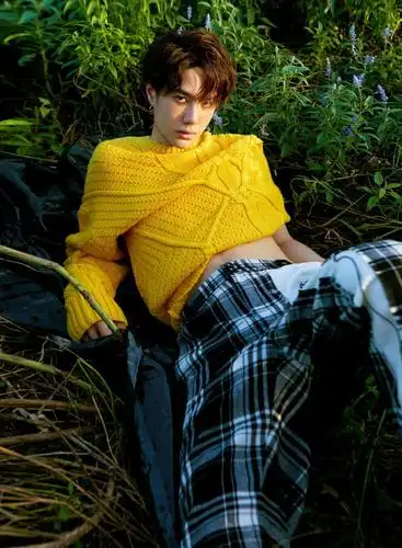 王一博时尚霸气写真