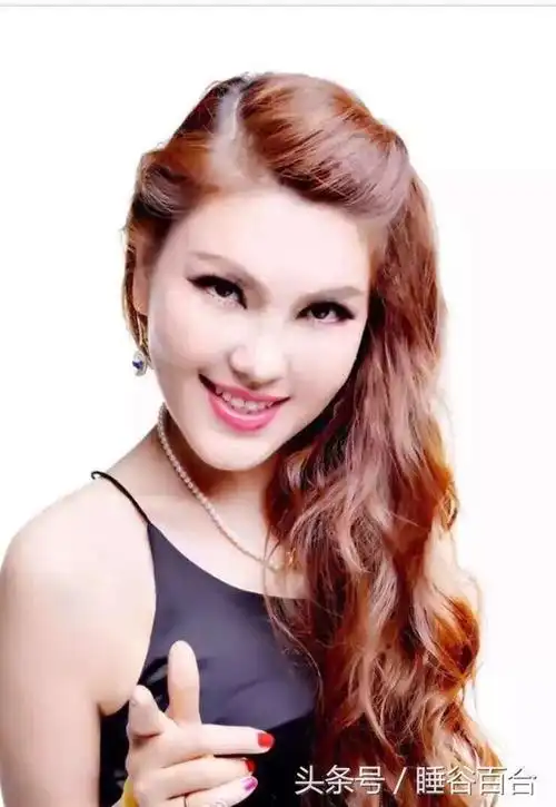 蒙古之花乌兰图雅台下淡妆更漂亮