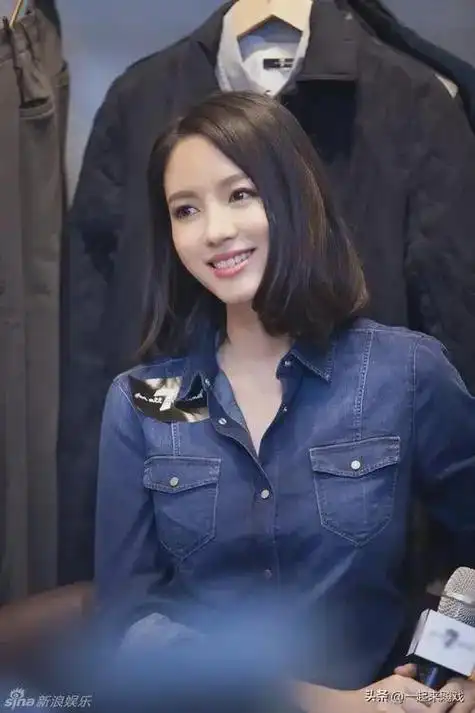 张梓琳身姿火辣,性感尤物的完美代表