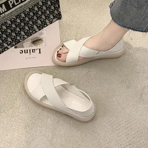 网红凉鞋2021年新款夏季百搭仙女风平底鞋交叉果冻孕妇两穿凉拖鞋凉鞋