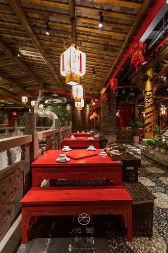 海口大龙翻印老成都火锅空间摄影