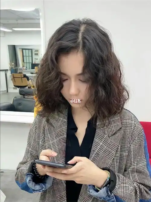 欧式复古小卷发