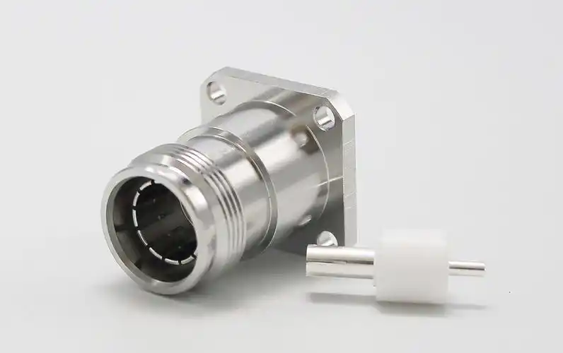 生产射频连接器4.3/10母头法兰连接器接rg402电缆4.3/10-kfb3