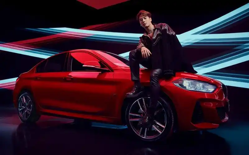 bmw 1系音乐先声王嘉尔高光登场【王嘉尔】终于看到王嘉尔帅帅地开