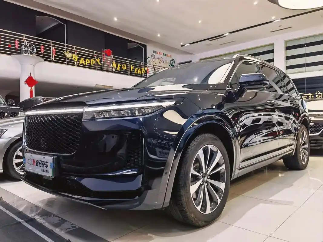 理想汽车 理想one 2020款 增程6.20款 理想one - 抖音