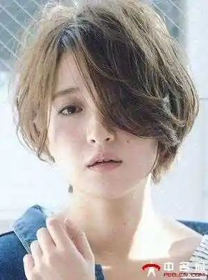 发量少的女生建议发型日系短发更加时尚