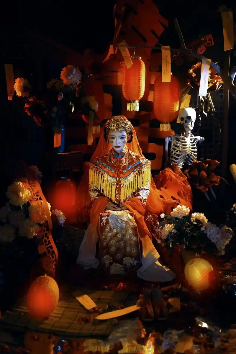 "七月半,嫁新娘"#国风合伙人 #中式恐怖 #纸嫁衣 #鬼新 - 抖音