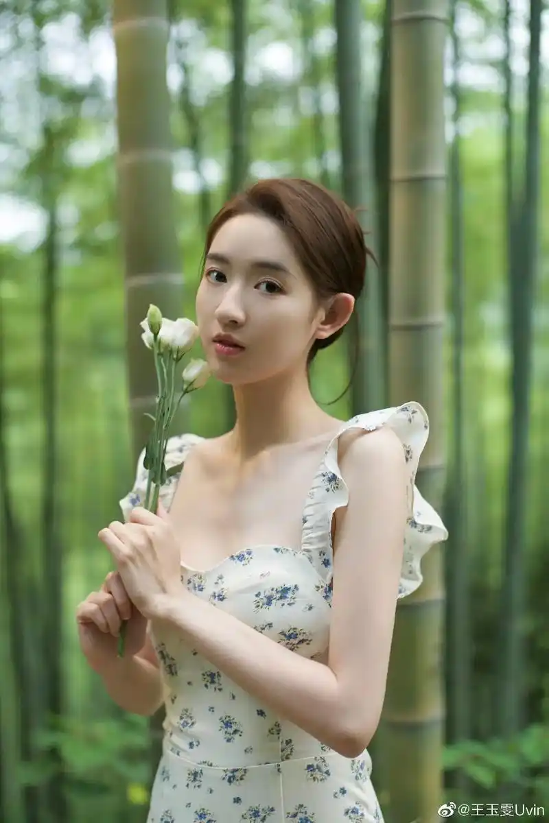 王玉雯#宝藏女孩王玉雯  - 抖音