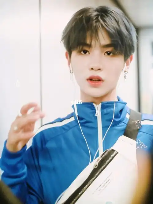 justin黄明昊06