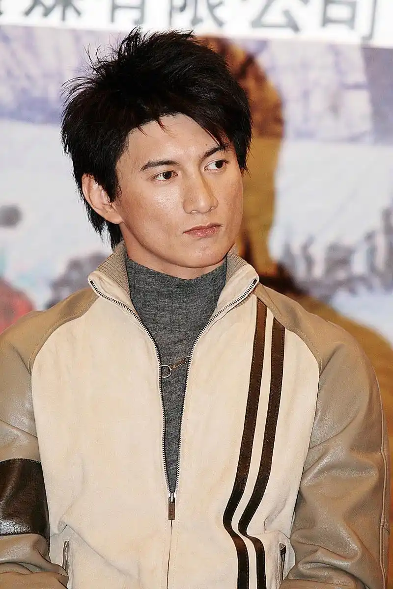 话说啊,吴奇隆为啥离开小虎队,这可是个让无数粉丝心碎的问题.