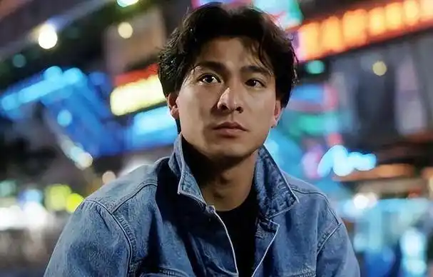 赖文慧为刘德华一人伴舞无奈看他娶别人如今的她怎样了