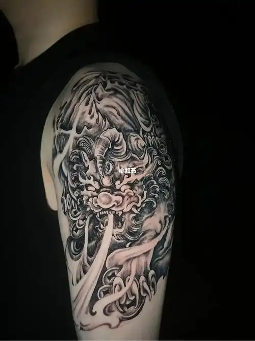 5小时招财进宝,祥瑞之兽脚踏祥云,吞金吐雾#福清苏三刺青  #福清纹身