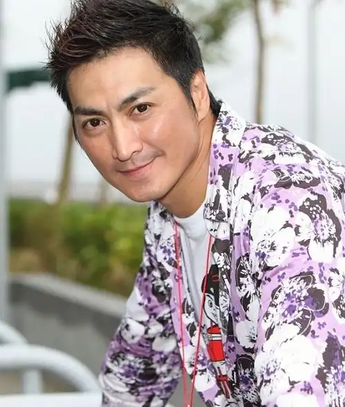 何家劲经纪人何家劲经纪公司