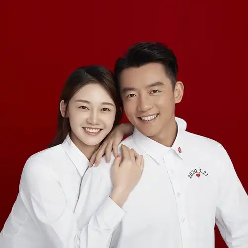 希尔库班结婚登记照情侣白衬衫男女证件照拍照长袖可刺绣名字定制证件