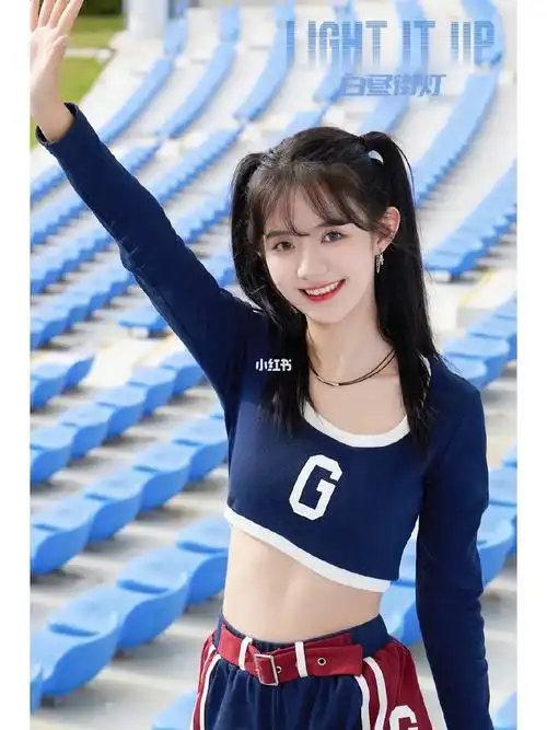 姜杉小姐姐好可爱呀