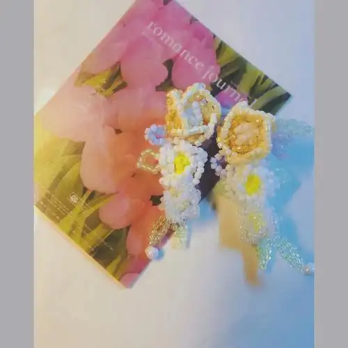 串珠耳环手工串珠串珠花朵珍珠耳环