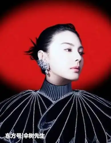 张雨绮拍时尚大片身材颜值爆表,单身后越发漂亮迷人