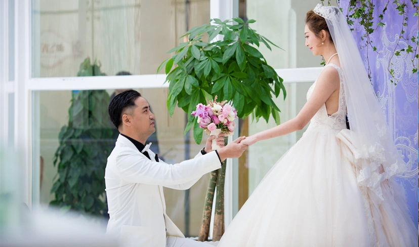 打工仔《完美婚礼》迎娶首席舞蹈家 郭峰献唱祝福