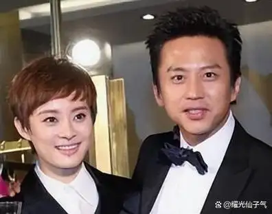 孙俪晒全家福庆祝结婚12周年,一双儿女正面出镜,再打脸婚变谣言