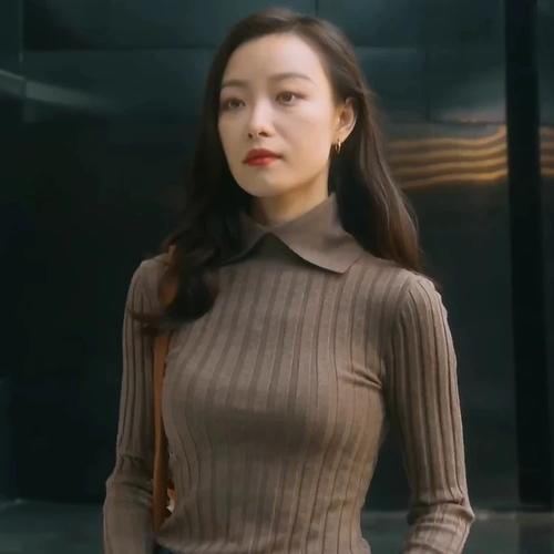 南油高货 流金岁月朱锁锁倪妮明星同款翻领羊绒针织衫修身羊毛衫
